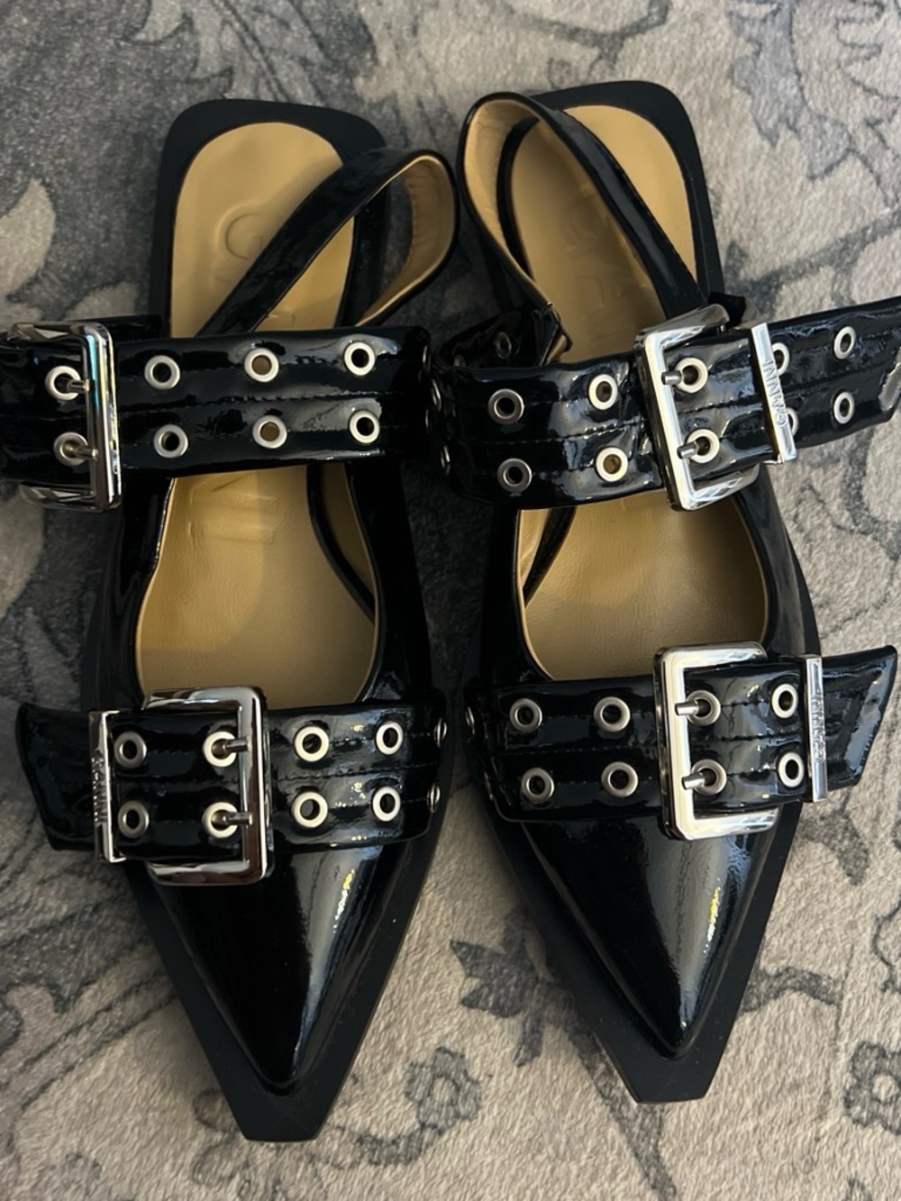 Source Unknown Black Patent Pointed Flats with Silver Buckles